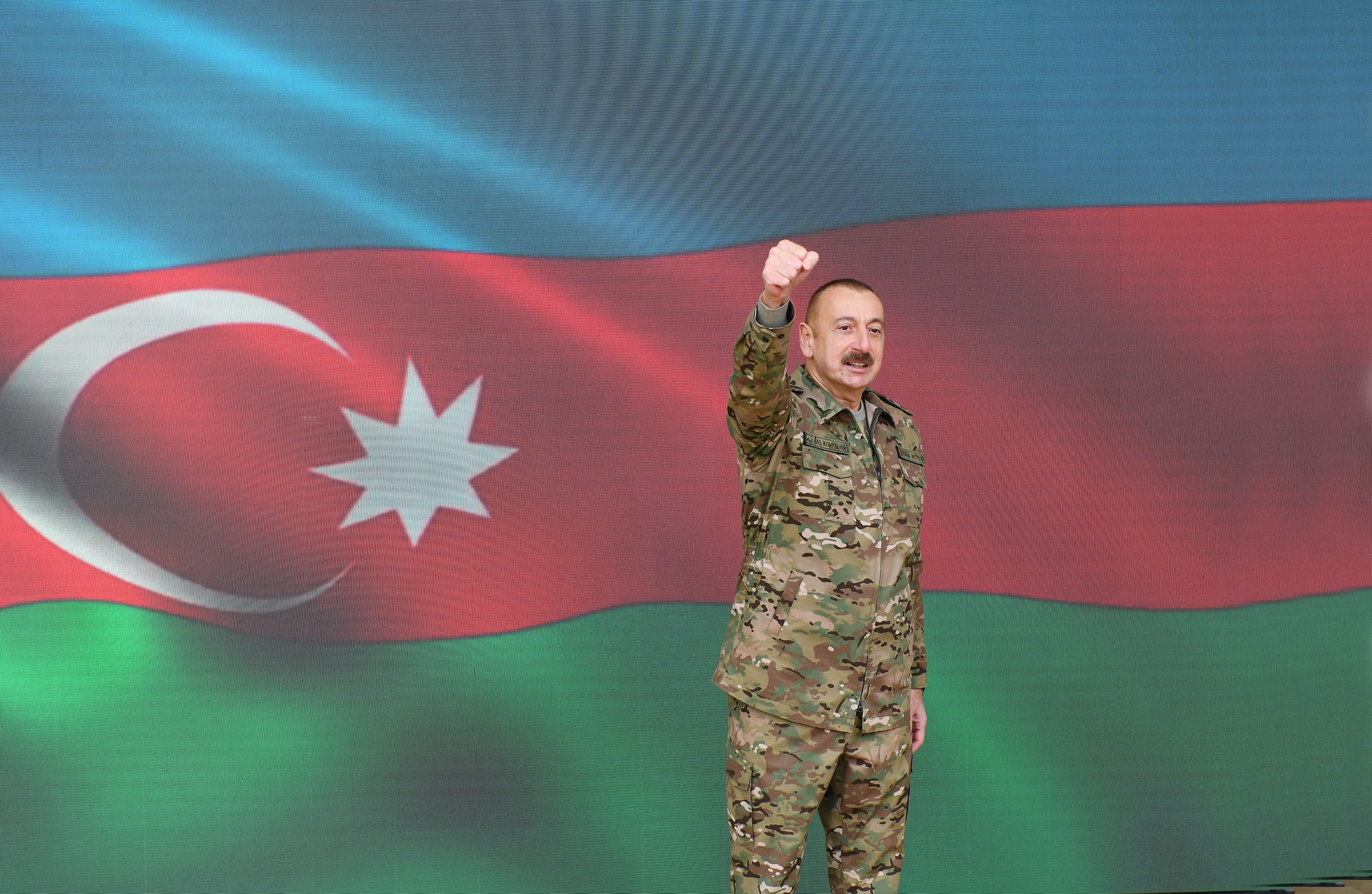 Long live the Azerbaijani Army!