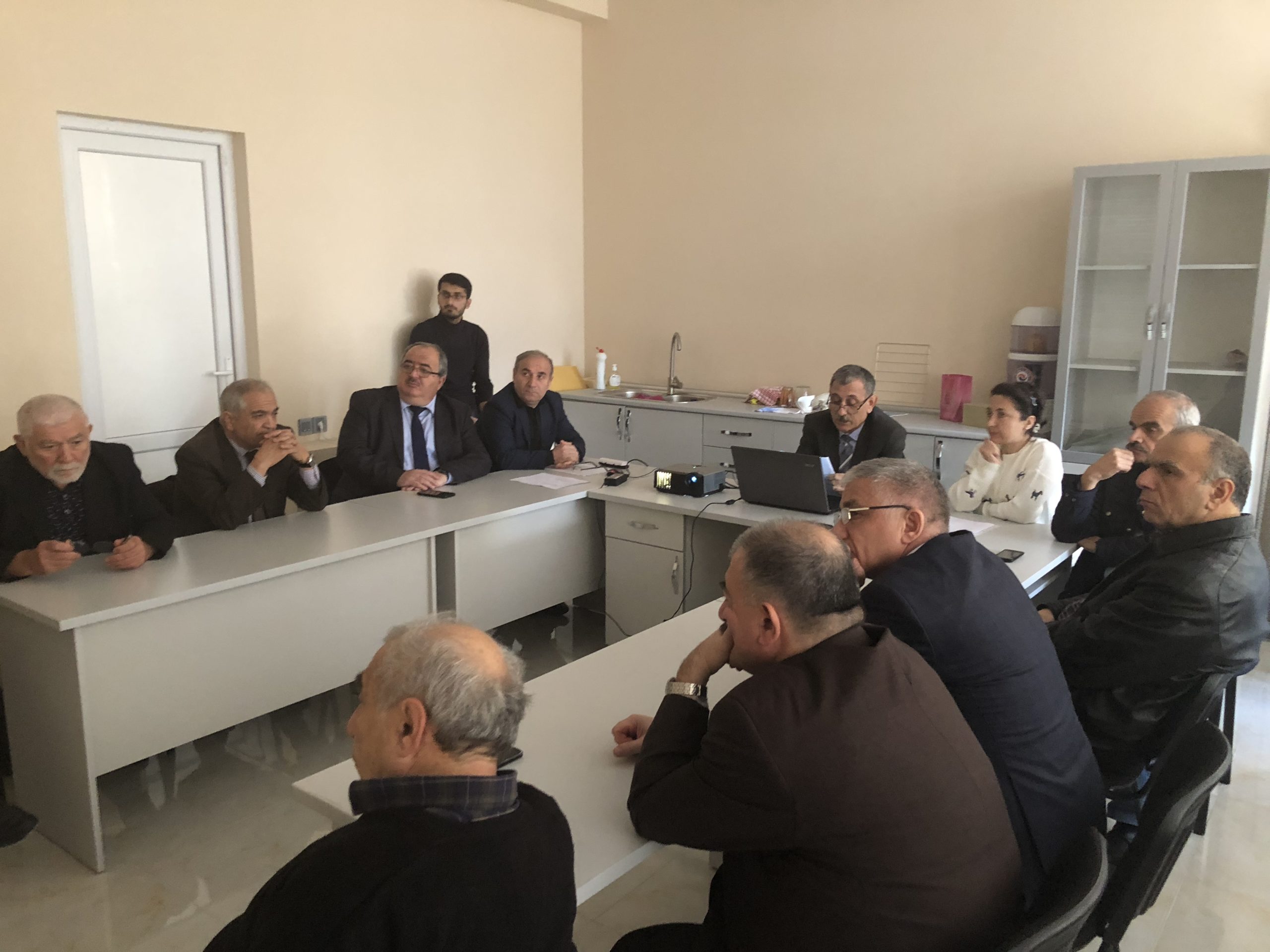 A reporting meeting on scientific and scientific-organizational activities of the Institute of Biophysics for 2021 was held